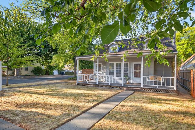 5256 U St, Sacramento, CA 95817
