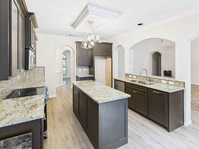 1264 Carriage Creek Drive, Desoto, TX 75115