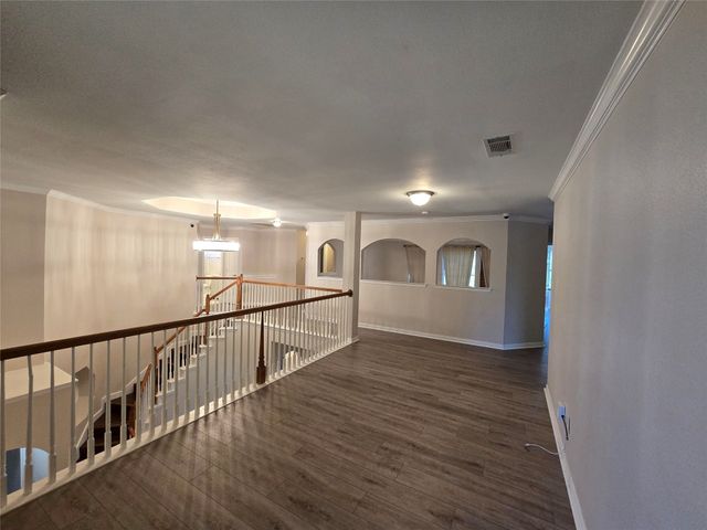 1264 Carriage Creek Drive, Desoto, TX 75115