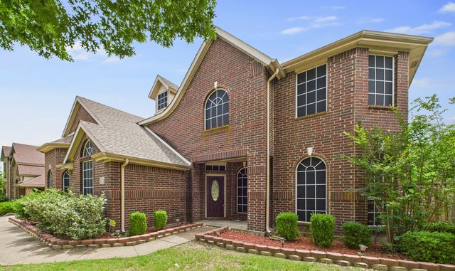 1264 Carriage Creek Drive, Desoto, TX 75115