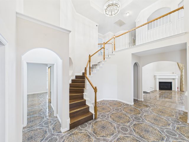 1264 Carriage Creek Drive, Desoto, TX 75115