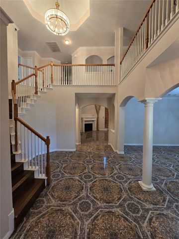 1264 Carriage Creek Drive, Desoto, TX 75115