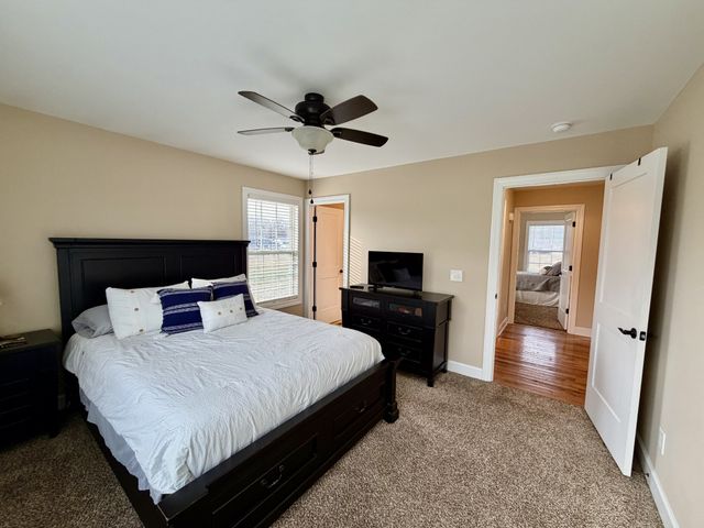 904 Fall River Rd, Lawrenceburg, TN 38464