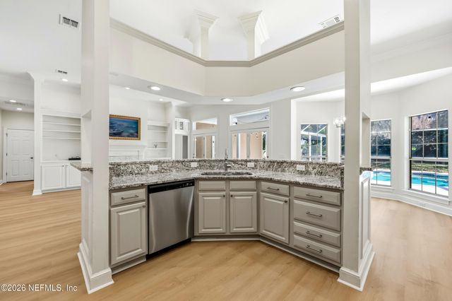 603 THORNWOOD Lane, Orange Park, FL 32073