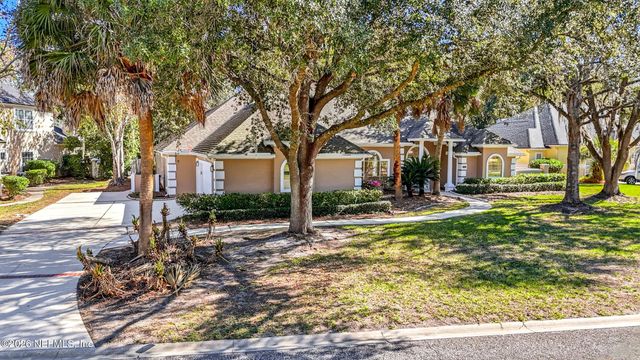 603 THORNWOOD Lane, Orange Park, FL 32073