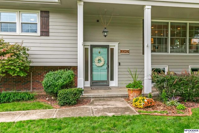 3342 S 114th Avenue, Omaha, NE 68144