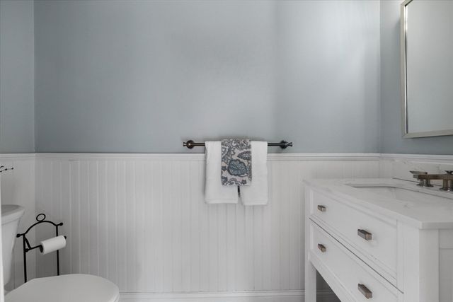 9 Fletcher St, Plainville, MA 02762