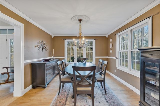 9 Fletcher St, Plainville, MA 02762