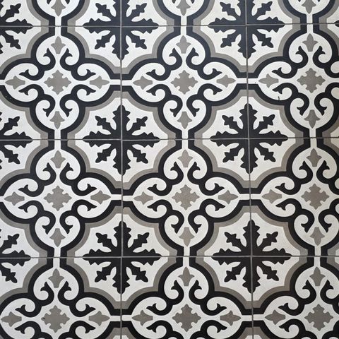 1132 Iowa Avenue W, Saint Paul, MN 55108