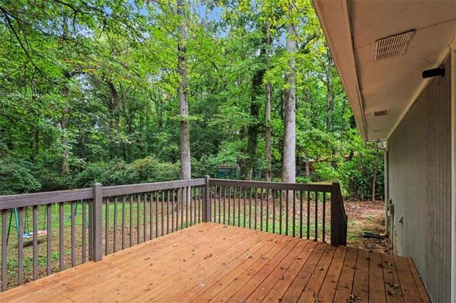130 Ashley Oaks Drive, Mcdonough, GA 30253