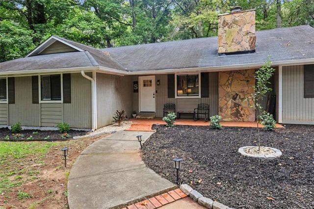 130 Ashley Oaks Drive, Mcdonough, GA 30253