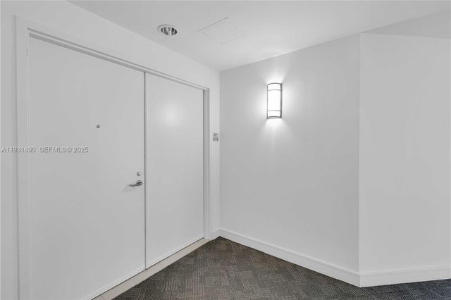 3131 NE 188th St 2-1005, Aventura, FL 33180