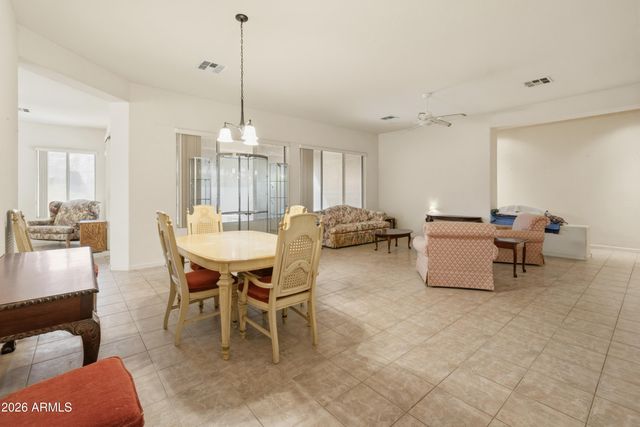 2935 E LEXINGTON Avenue, Gilbert, AZ 85234