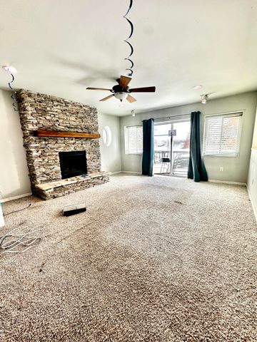 115 W Lakeview Drive, Lowell, IN 46356