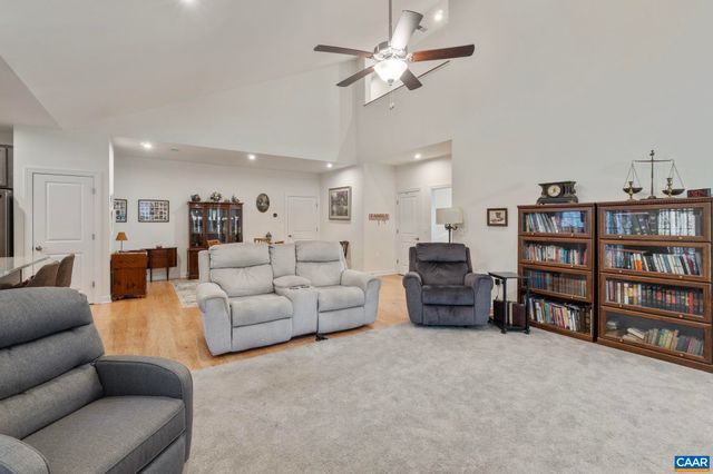 82 CRAPE MYRTLE DR, Palmyra, VA 22963