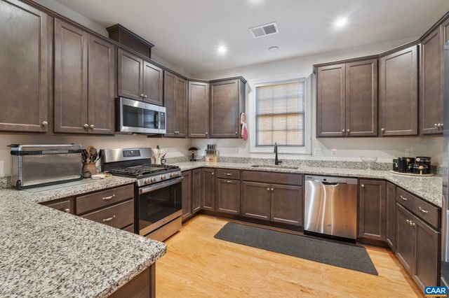 82 CRAPE MYRTLE DR, Palmyra, VA 22963