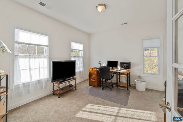 82 CRAPE MYRTLE DR, Palmyra, VA 22963