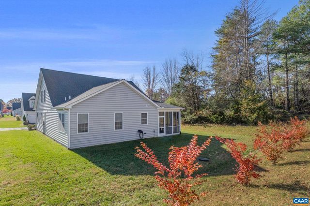 82 CRAPE MYRTLE DR, Palmyra, VA 22963