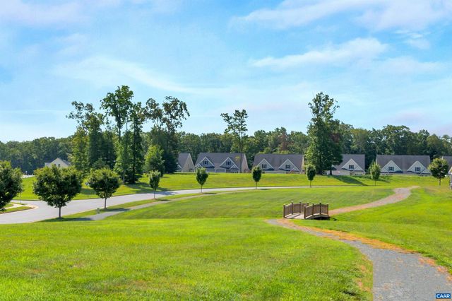 82 CRAPE MYRTLE DR, Palmyra, VA 22963