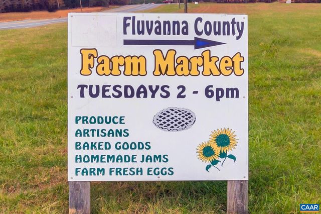 82 CRAPE MYRTLE DR, Palmyra, VA 22963