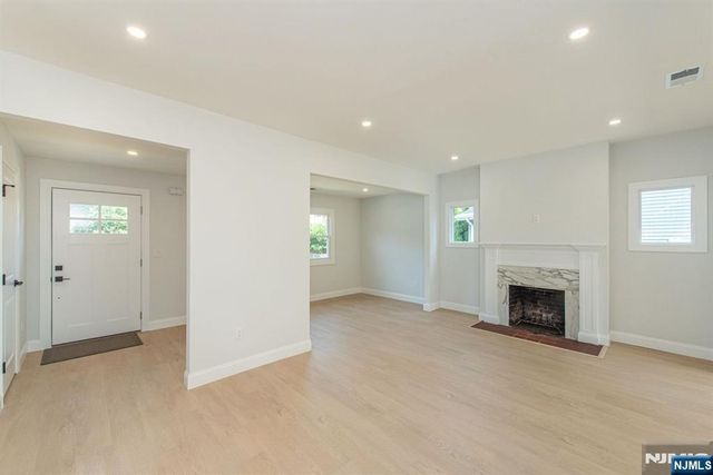 40 Brighton Avenue, Bloomfield, NJ 07003