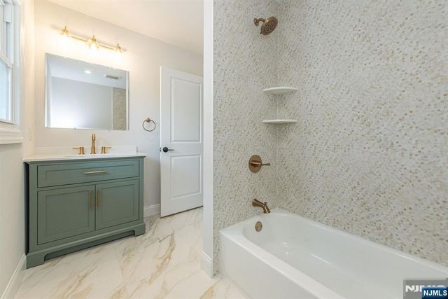 40 Brighton Avenue, Bloomfield, NJ 07003