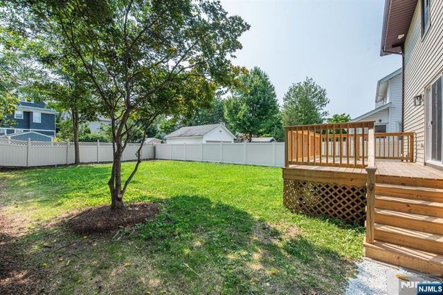 40 Brighton Avenue, Bloomfield, NJ 07003