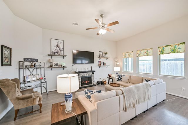 13710 Alaskan Brown Bear Trail, Crosby, TX 77532