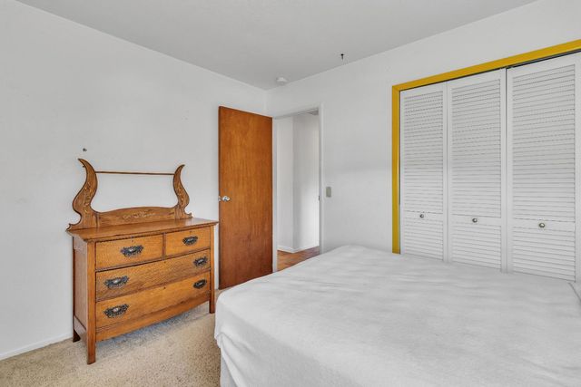 7056 Madrone Ln, Browns Valley, CA 95918