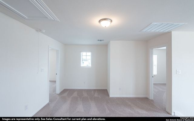 5218 Clarence Field, Von Ormy, TX 78073