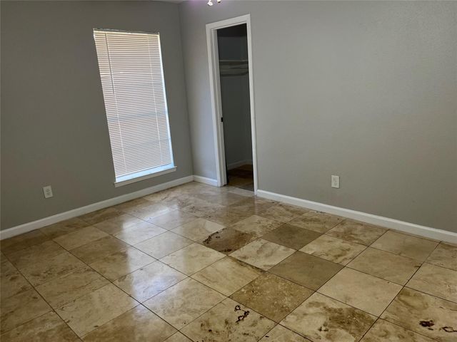 2402 Fawnwood Lane, Spring, TX 77386