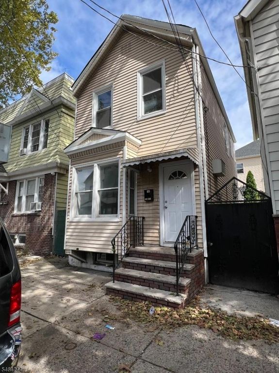 14 Lentz Ave, Newark City, NJ 07105 — photo 2