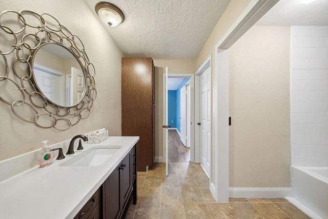 3226 Springhill Drive, Missouri City, TX 77459