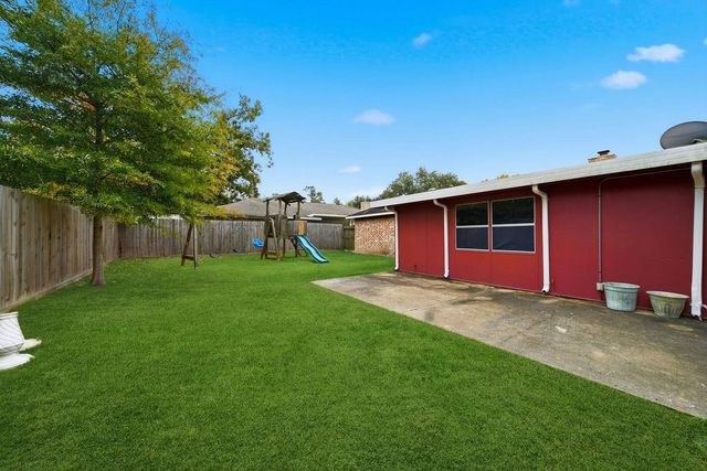 3226 Springhill Drive, Missouri City, TX 77459