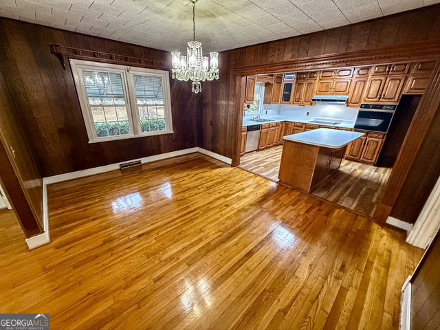 231 Mountain View Road, Trion, GA 30753