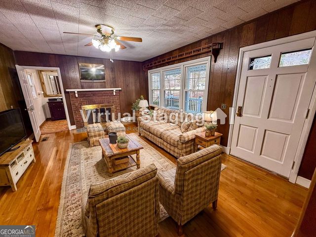 231 Mountain View Road, Trion, GA 30753