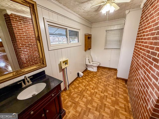 231 Mountain View Road, Trion, GA 30753