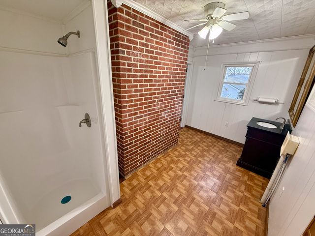 231 Mountain View Road, Trion, GA 30753