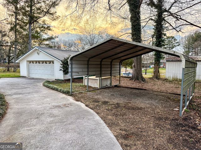 231 Mountain View Road, Trion, GA 30753