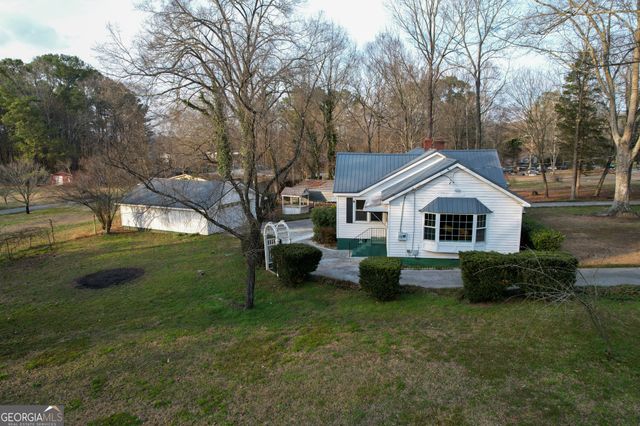 231 Mountain View Road, Trion, GA 30753