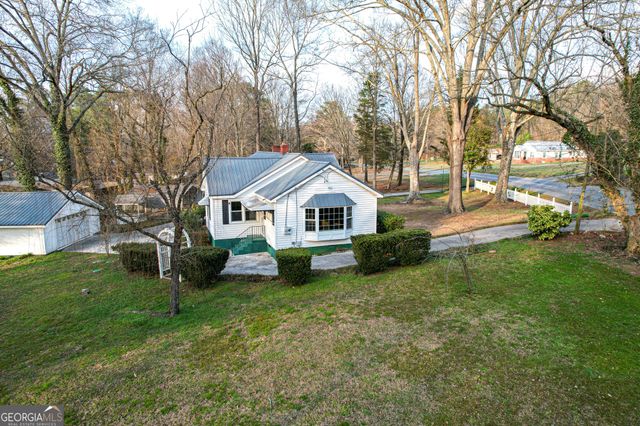 231 Mountain View Road, Trion, GA 30753