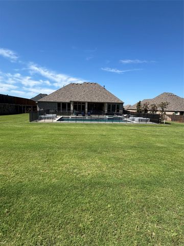 11400 Hickory Falls Drive, Argyle, TX 76226
