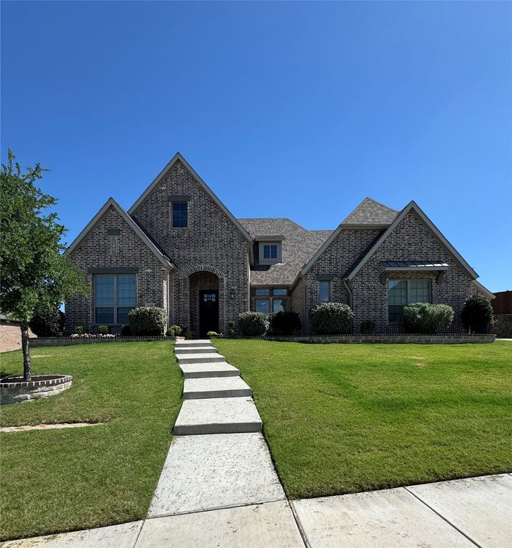 11400 Hickory Falls Drive, Argyle, TX 76226