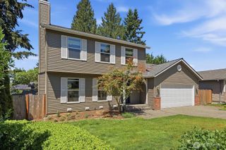8128 NE 161st Place, Kenmore, WA 98028