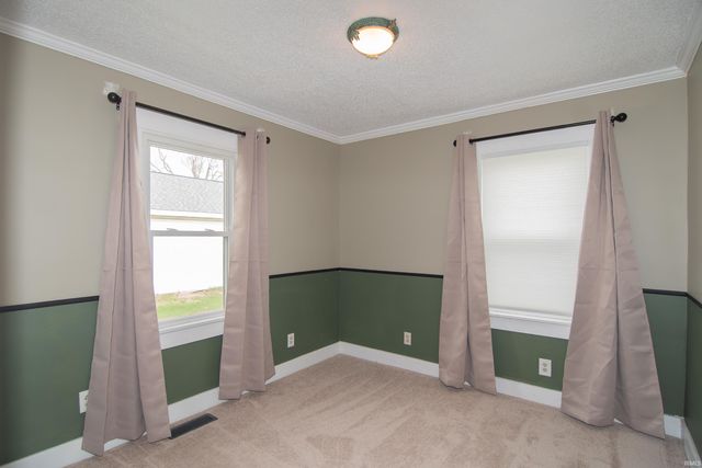 5223 Stellhorn Road, Fort Wayne, IN 46815