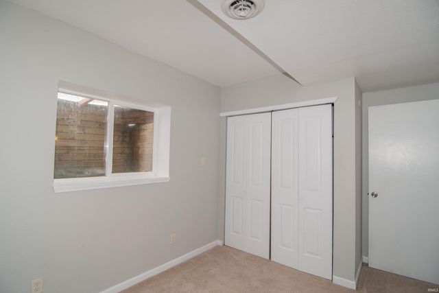 5223 Stellhorn Road, Fort Wayne, IN 46815