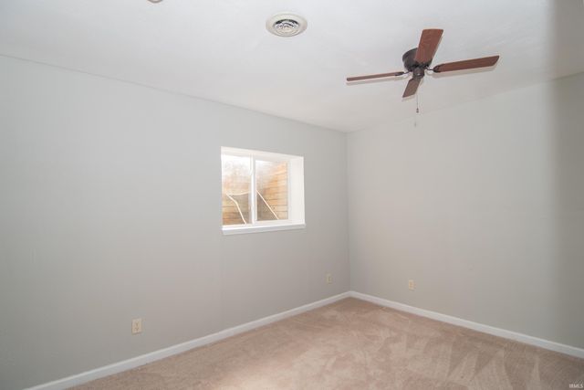 5223 Stellhorn Road, Fort Wayne, IN 46815