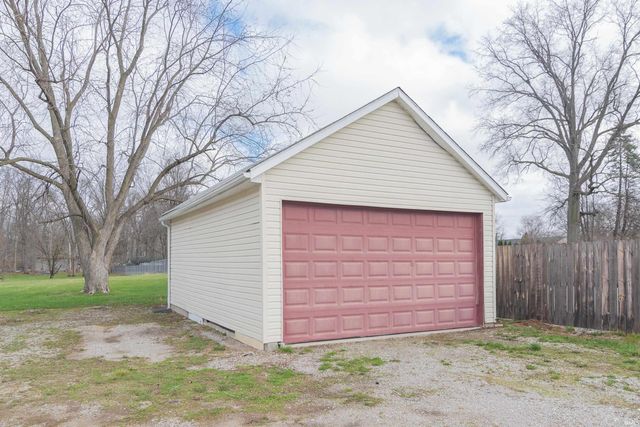 5223 Stellhorn Road, Fort Wayne, IN 46815