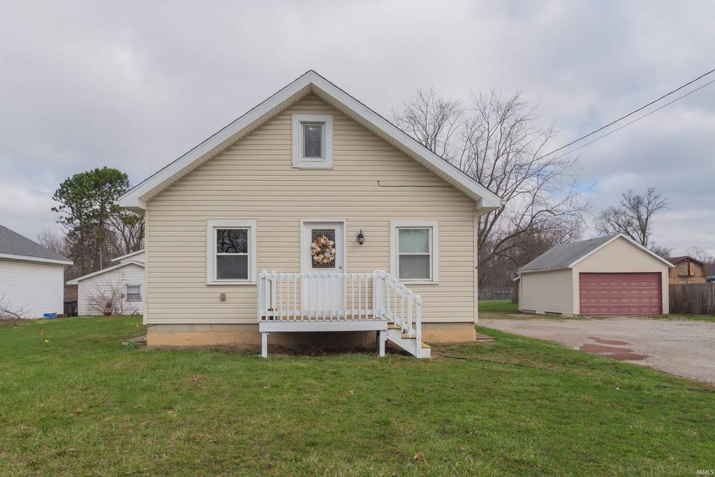 5223 Stellhorn Road, Fort Wayne, IN 46815