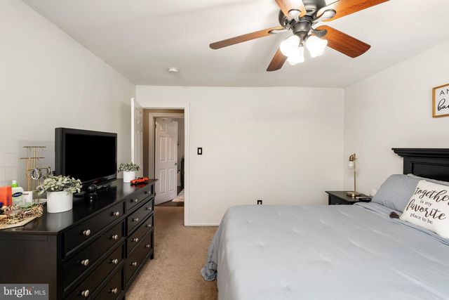 82 TYNEMOUTH CT, Robbinsville, NJ 08691